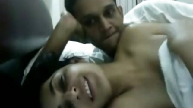 XXX sem registo  Francês video erotico em hd de cabelo curto