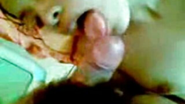 XXX sem registo  quatro amantes bem sucedidos e bem sucedidos estenderam a videos de sexo hd brasileiro esposa de cauda de Sé para a Tulipa feminina