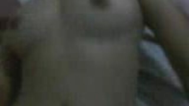 XXX sem registo  Descanso após a assistir vídeo pornô hd aula