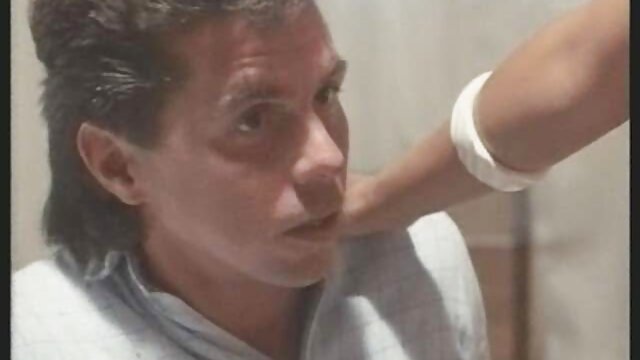XXX sem registo  Vídeos pornográficos loiros pornor em 4k