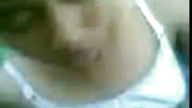 XXX sem registo  Conheceram-se numa casa de ver videos porno em hd campo em Vanya.