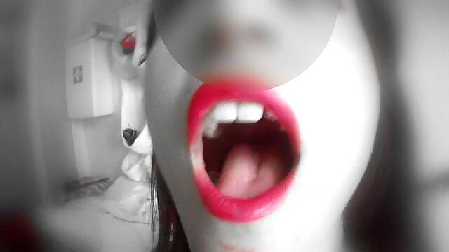 XXX sem registo  Bukkake Espanhol. Uma senhora de óculos está cheia de os melhores videos porno hd esperma.