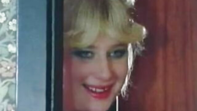 XXX sem registo  No os melhores vídeo pornô em hd vestido de noiva