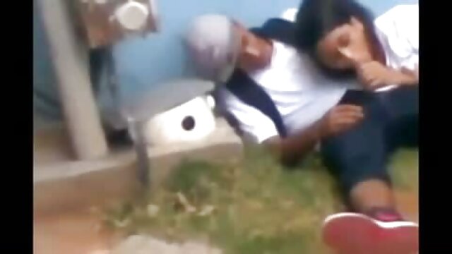 XXX sem registo  Radia Black rapidamente junta forças atrás videos pornos brasileiros em hd do seu amado