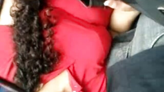 XXX sem registo  Uma rapariga muito bonita. o melhor porno em hd