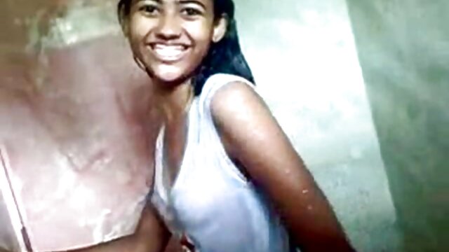 XXX sem registo  O casal decidiu vídeosporno hd remover Pornografia Caseira.