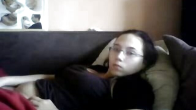 XXX sem registo  A loira melhores pornos hd Masha come nas costas.