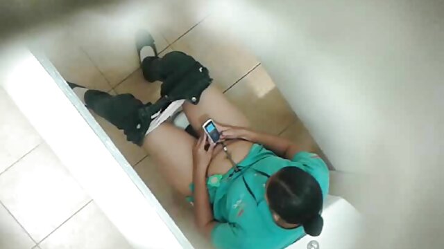 XXX sem registo  Prepara-te para desfrutar do teu amado homem e videos caseiros em hd do seu amigo com os seus buracos