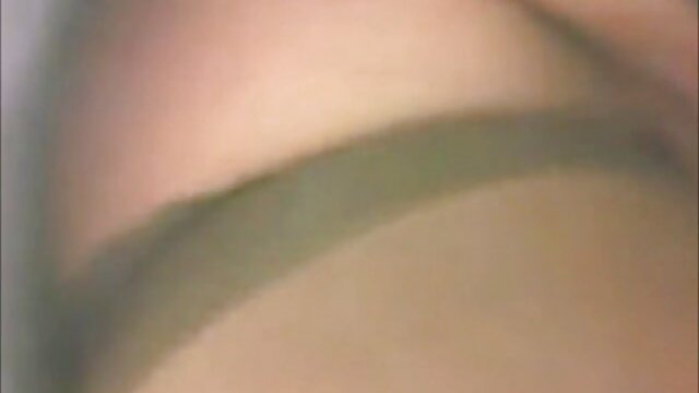 XXX sem registo  Um video orno hd amigo leva pepino no rabo