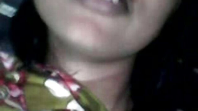 XXX sem registo  O Damon magoa a morena e liga a três amigos. assistir filme porno hd