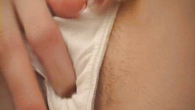 XXX sem registo  A gangue trouxe a gangue para a casa de um homem nascido, e muito em breve ele estava completamente no poder o melhor do porno hd