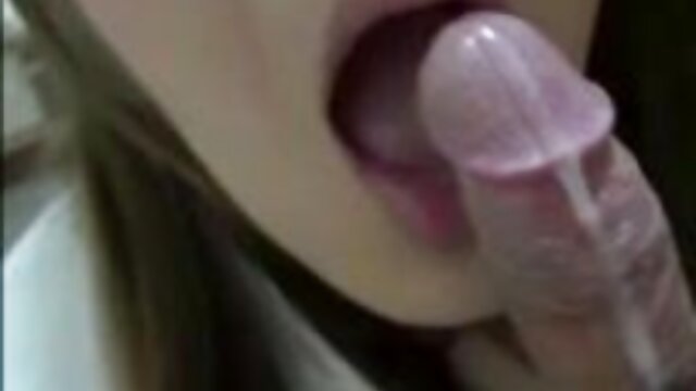 XXX sem registo  Ela torna-se video porno de alta qualidade membro